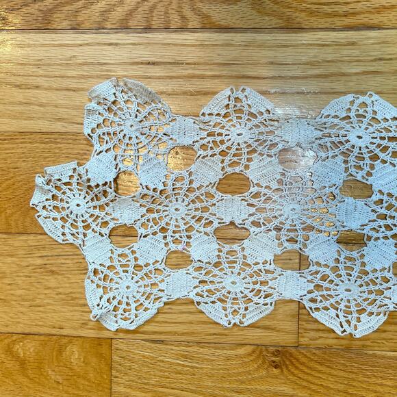 White Tabletop Doily Rectangular Home Decor Accent Open Crochet - Picture 2 of 3